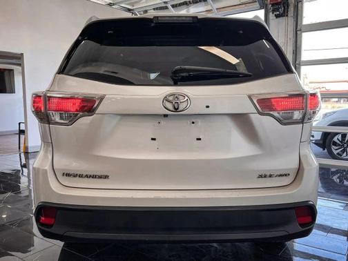 2014 Toyota Highlander XLE