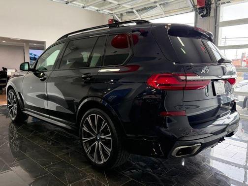 Blue 2019 BMW X7 xDrive50i