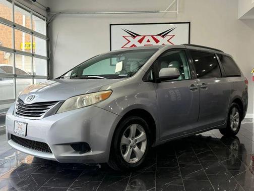 Silver 2012 Toyota Sienna LE