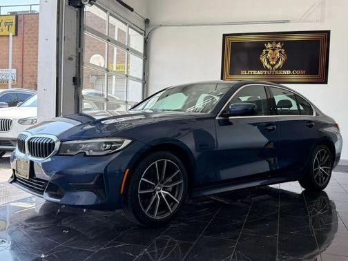 2021 BMW 330 i xDrive