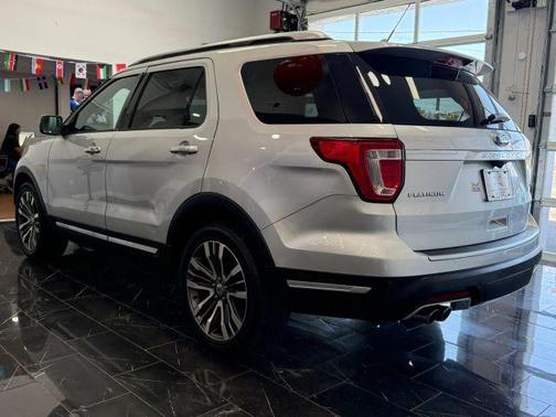 Silver 2019 Ford Explorer Platinum