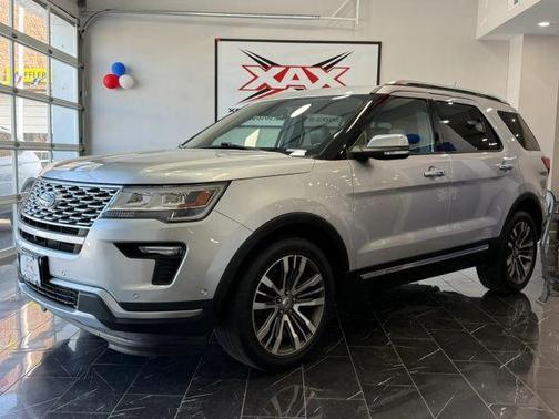 Silver 2019 Ford Explorer Platinum