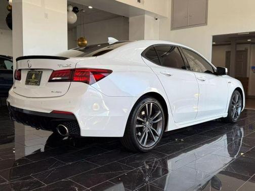 2019 Acura TLX V6 Technology & A-Spec
