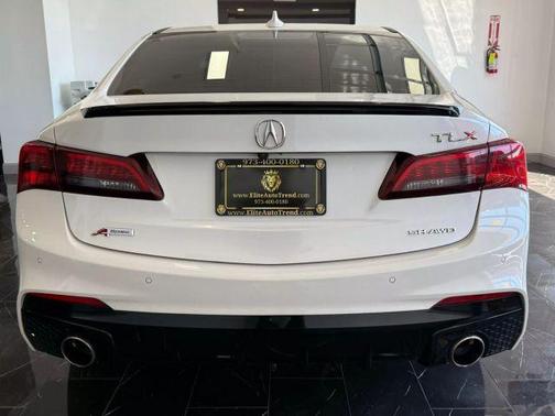 2019 Acura TLX V6 Technology & A-Spec