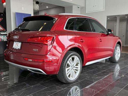 Matador Red Metallic 2018 Audi Q5 2.0T Tech Premium