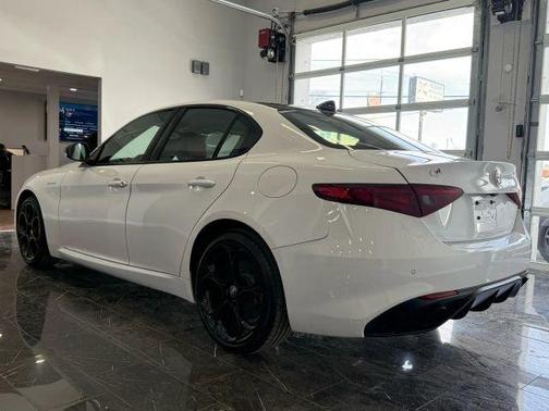 2022 Alfa Romeo Giulia Ti