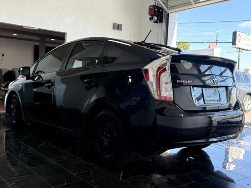 2014 Toyota Prius Five