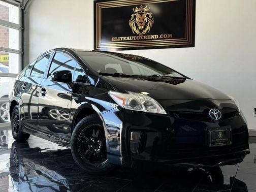 2014 Toyota Prius Five