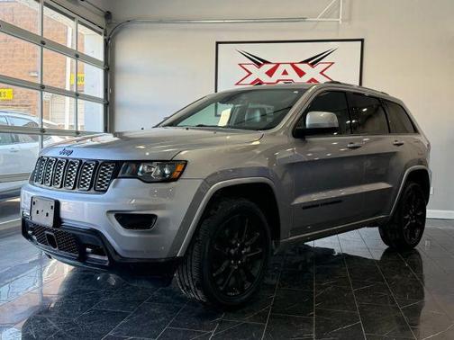 2021 Jeep Grand Cherokee Laredo