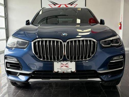 Blue 2019 BMW X5 xDrive40i