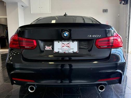 Black 2018 BMW 340 i
