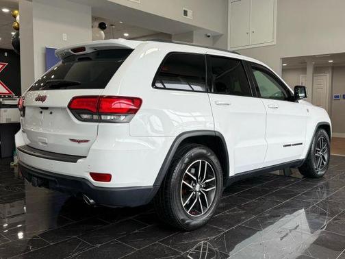 2017 Jeep Grand Cherokee Trailhawk