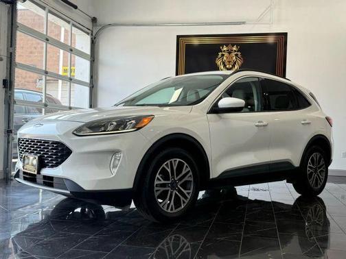 2020 Ford Escape SEL