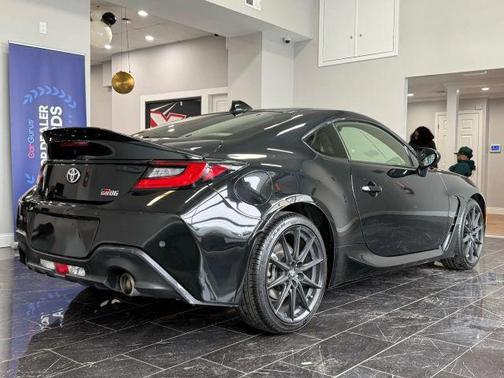 2023 Toyota GR86 Premium