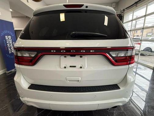 White 2019 Dodge Durango GT