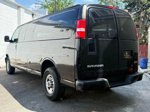 2020 GMC Savana 3500 LS