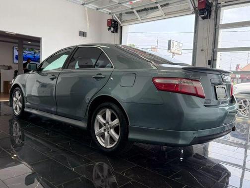 2007 Toyota Camry LE