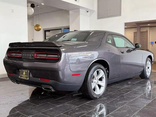 2020 Dodge Challenger SXT