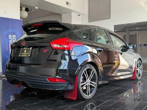 2017 Ford Focus ST Base