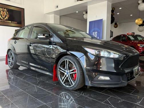 2017 Ford Focus ST Base