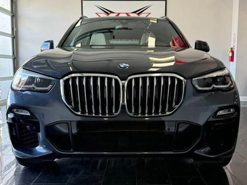 Gray 2019 BMW X5 xDrive50i