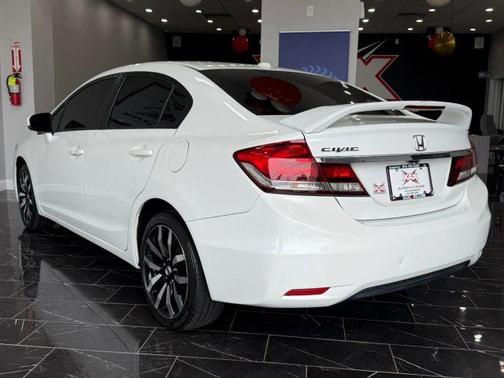 White 2015 Honda Civic EX-L