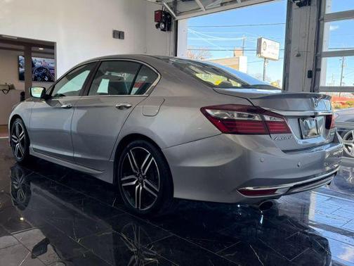 2017 Honda Accord Sport SE
