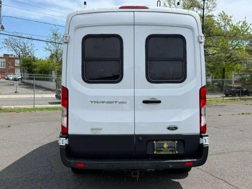 2016 Ford Transit-250 130 WB Medium Roof Cargo