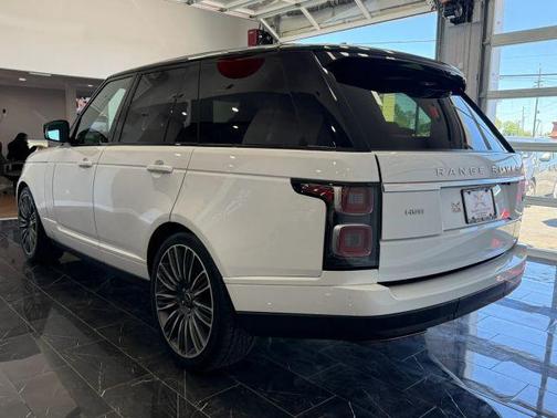 Fuji White 2019 Land Rover Range Rover HSE