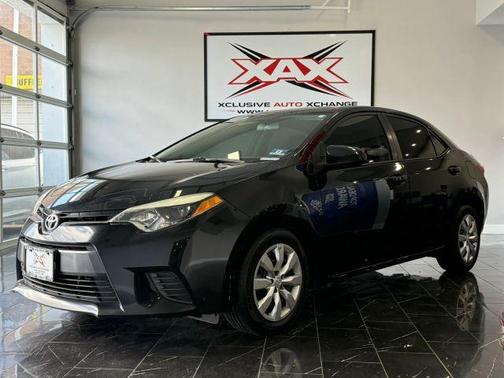 Black 2016 Toyota Corolla LE