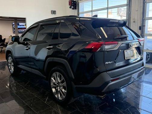 2019 Toyota RAV4 Limited