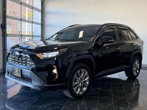 2019 Toyota RAV4 Limited