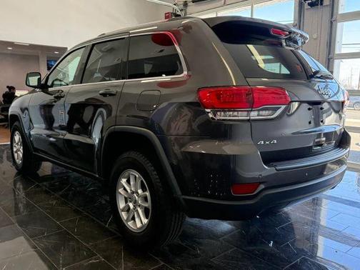 2019 Jeep Grand Cherokee Laredo