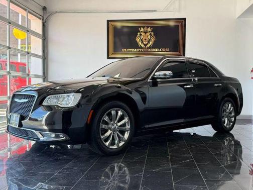 2017 Chrysler 300C Base