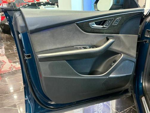 Galaxy Blue Metallic 2019 Audi Q8 3.0T Premium