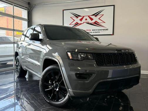 Gray 2021 Jeep Grand Cherokee Laredo