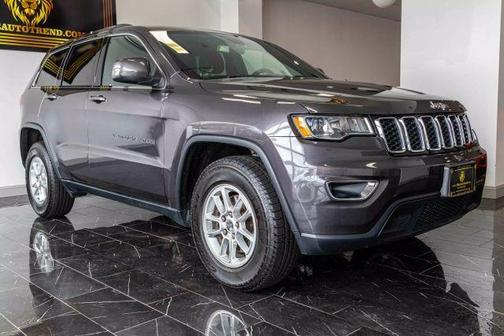 2019 Jeep Grand Cherokee Laredo