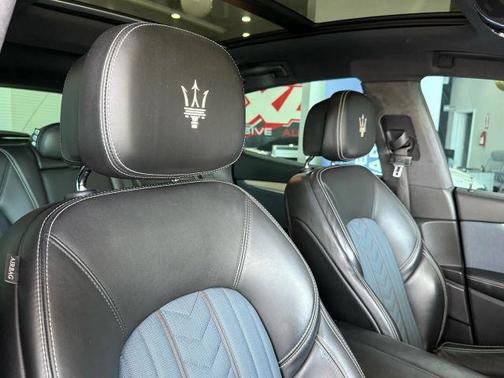 2017 Maserati Levante Base