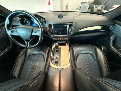 2017 Maserati Levante Base