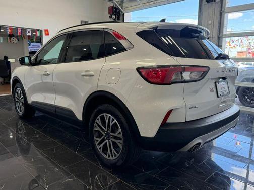 White 2020 Ford Escape SEL