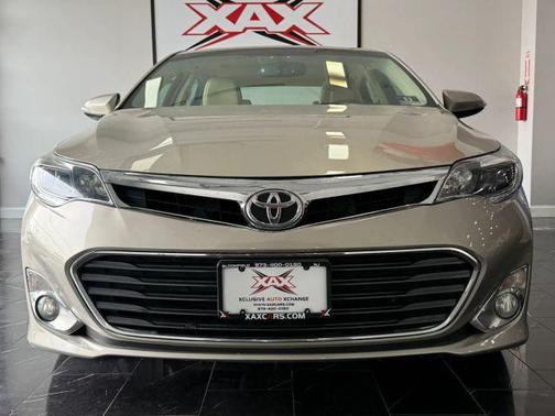 Gold 2015 Toyota Avalon XLE