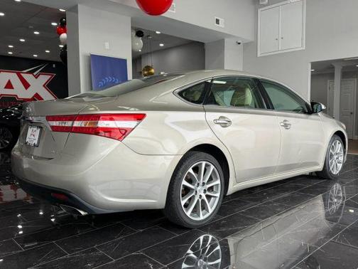 Gold 2015 Toyota Avalon XLE