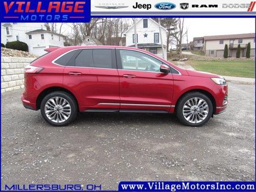 2024 Ford Edge Titanium
