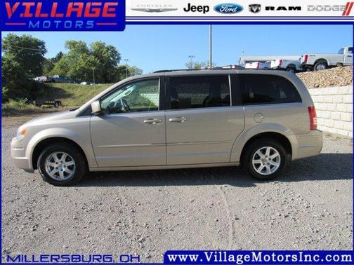 2008 Chrysler Town & Country Touring