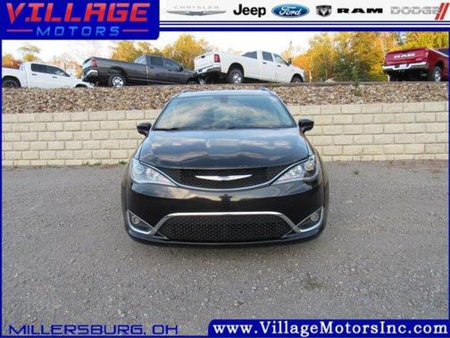 2018 Chrysler Pacifica Touring-L Plus