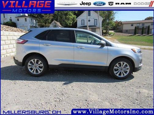 2024 Ford Edge Titanium