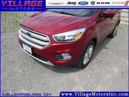 Ruby Red 2018 Ford Escape SE