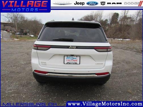 2023 Jeep Grand Cherokee Laredo