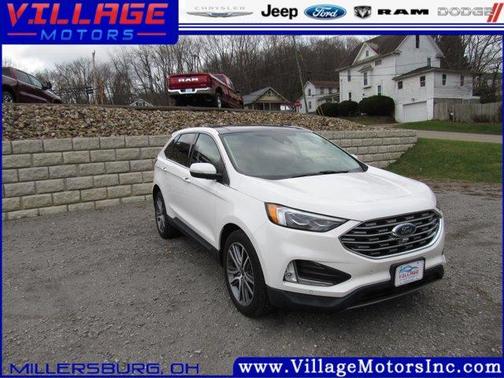 2022 Ford Edge Titanium