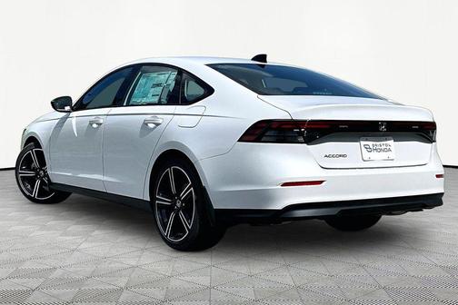 Platinum White Pearl 2026 Honda Accord SE